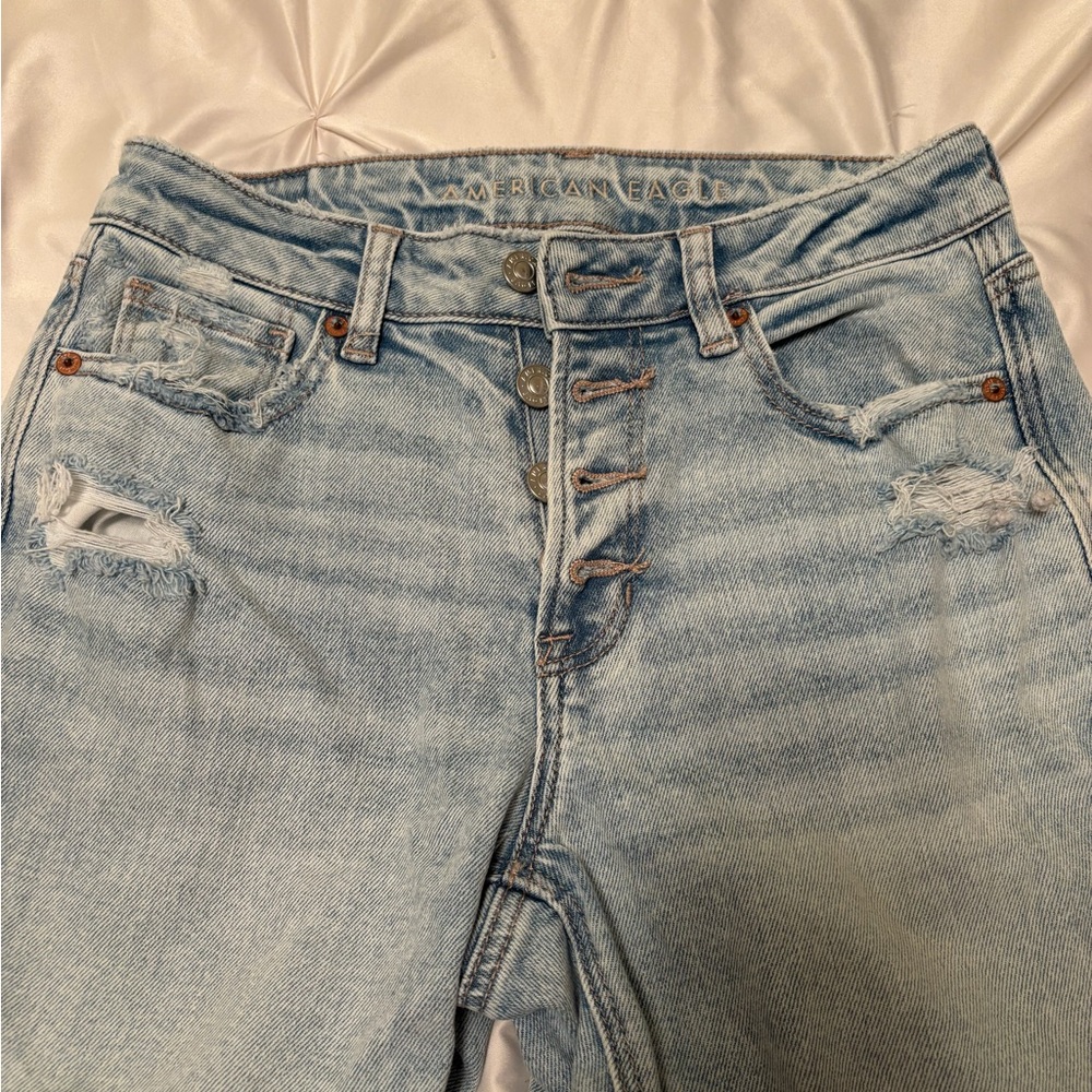 American Eagle Mom Jeans